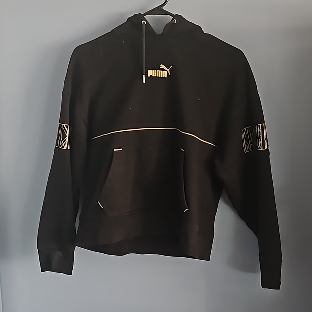 Puma minimal block and gold crop hoodie